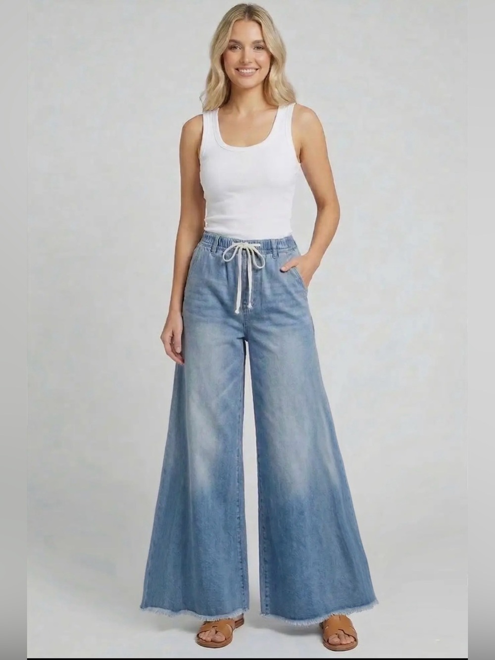 8. WIDE LEG JANS